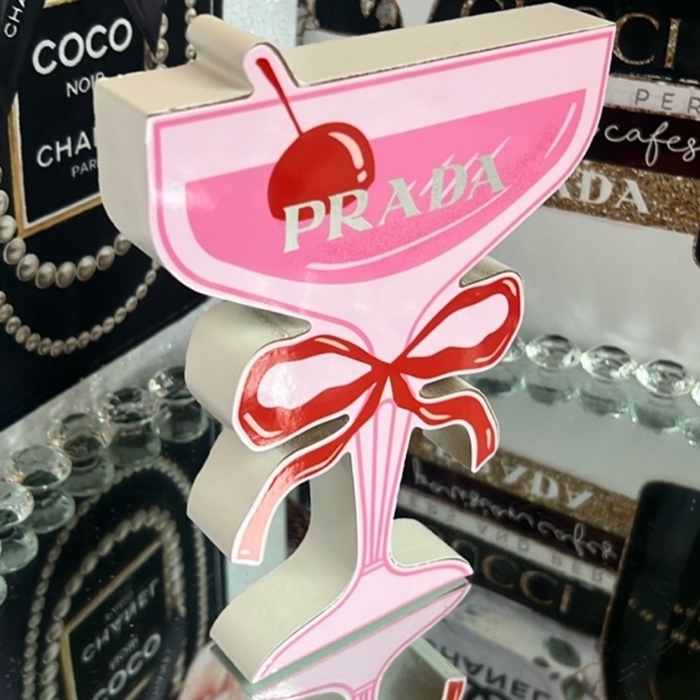 Cute Wooden Martini Display - Picture 2 of 2